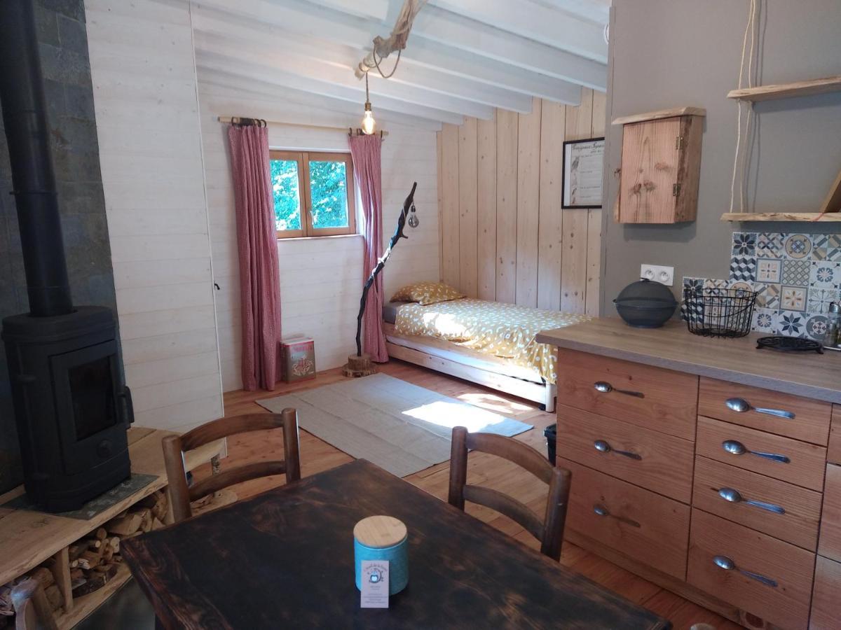 Gite Nature Au Pied Des Hetres Vitrac-sur-Montane 외부 사진
